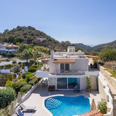 Pano Stalos Villas Kültér fotó